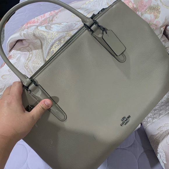 Handbags - Coach bag